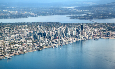 Obraz na płótnie Canvas Aerial View of Downtown Seattle