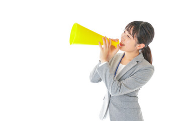 叫ぶ若いビジネスウーマン