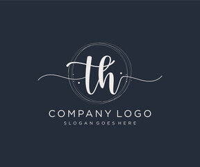 Initial TH feminine logo. Usable for Nature, Salon, Spa, Cosmetic and Beauty Logos. Flat Vector Logo Design Template Element. - obrazy, fototapety, plakaty