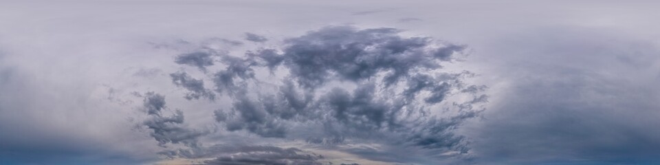 Obraz premium Sky panorama on overcast rainy day with Nimbostratus clouds in seamless spherical equirectangular format. Full zenith for use in 3D graphics and sky replacement in aerial drone 360 degree panoramas