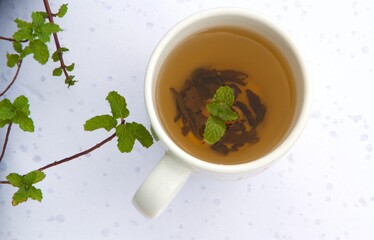 Green tea with mint leaves