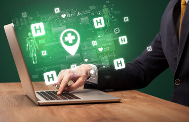 hand browsing on the internet for medical issues