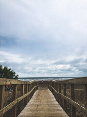 Obraz premium Deck en la playa