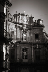 Obraz premium Palermo Inner City on a warm October autumn day on Sicily, Italy