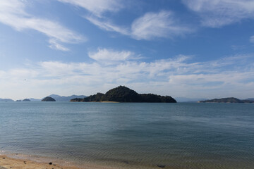 日本の広島県の大久野島の古くて美しい建物と風景