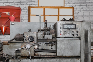 Lathe revolver old machine equipment for locksmith work in an industrial plant