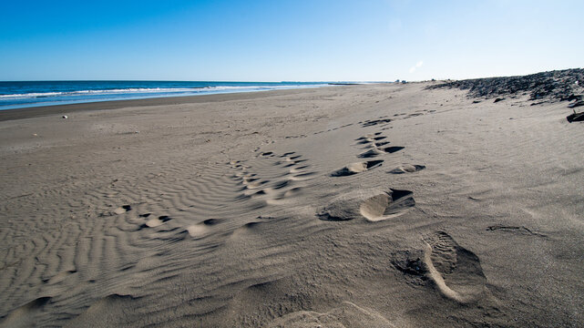 100,557 件の最適な 砂浜 画像、ストック写真、ベクター  Adobe Stock