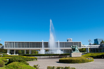 広島平和記念資料館と祈りの泉