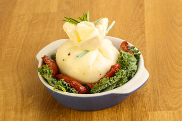 Burrata cheese with sun dried tomato