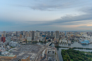 Fototapeta premium 東京都港区汐留から見た東京の都市景観