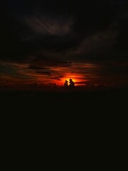 Obraz na płótnie Canvas nice and calm sunset photo to satisfy your eyes 