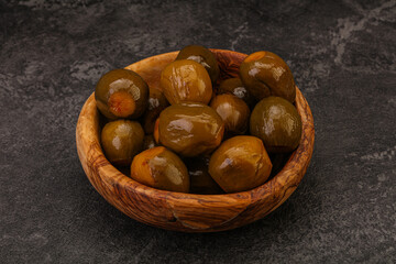Marinated feijoa in the bowl
