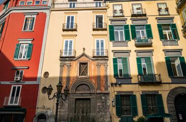 Fototapeta na wymiar Old buildings in the historical center, Napoli