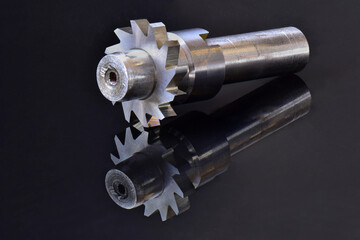 cutter cutting tools special.  12 teeth material Carbide-k10. adjust distance.