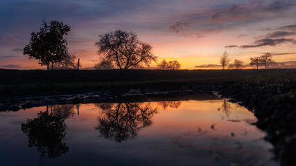 Obraz premium sunrise over the river