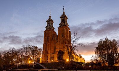 the cathedral in gniezno in the morning - obrazy, fototapety, plakaty