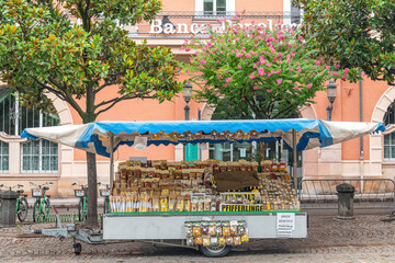 Fototapety na wymiar - Fototapeta24.pl