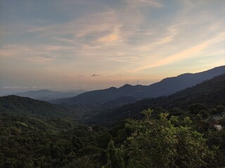 Fototapeta premium sunset over the mountains