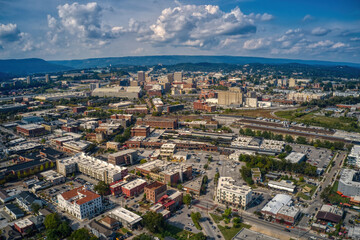 Obraz premium Aerial View of Downtown Chattanooga
