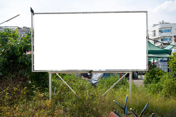 street billboard. Share your photos. get your ads on the board.