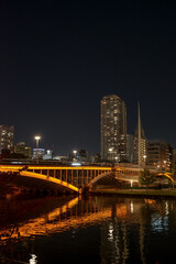 Fototapeta na wymiar 大阪中之島・ライトアップされる天神橋と大阪の夜の街並み
