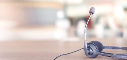 Communication support, call center and customer service