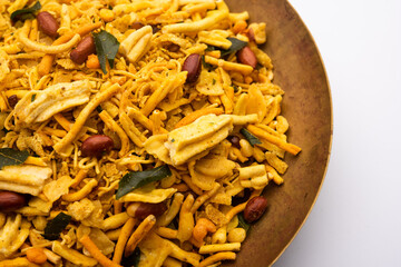 Farsan chivda or bombay mix