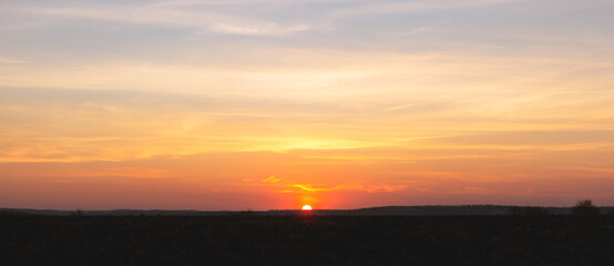 Fototapeta na wymiar Gorgeous Panorama twilight sky and cloud at morning background image
