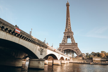Fototapeta na wymiar Eiffelturm