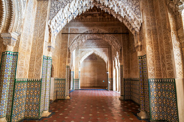 Arabic interior of The Hall of the kings  in Alhambra palace complex, Granada, Spain - obrazy, fototapety, plakaty