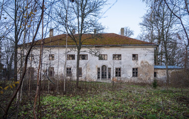 old manor in estonis