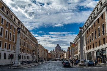 Fototapeta na wymiar Roma – Città del Vaticano – Piazza San Pietro