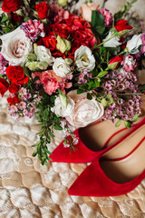 wedding bouquet of roses