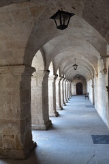 Cloître colonial à Lima, Pérou