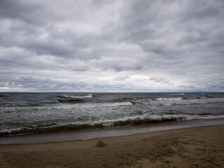 Fototapeta na wymiar Gloomy sky over the Baltic Sea in Lithuania.