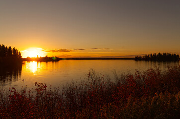 Obraz premium A Beautiful Sunset at Astotin Lake