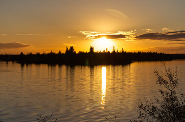Obraz premium A Beautiful Sunset at Astotin Lake