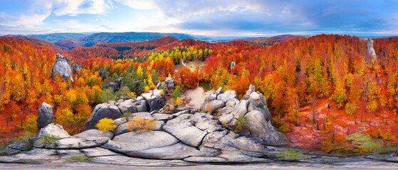 Dovbush Rocks in Bubnishche 360 ° panorama