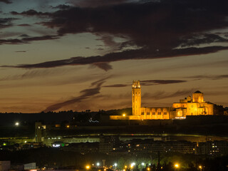Fototapeta na wymiar Image of the cathedral of Lleida, Spain, a sunset