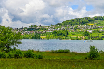 Beinwil, Hallwilersee, See, Seeufer, Seeuferweg, Naturschutzgebiet, Dorf, Meisterschwanden, Naturschutzgebiet, Schifffahrt, Aargau, Sommer, Schweiz