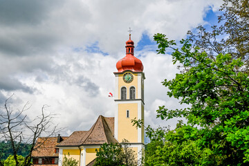 Aesch, Mosen, Kirche, St. Luzia, Hallwilersee, Seeufer, Uferweg, Landwirtschaft, Naturschutz, Dorf, Wassersport, Seerundfahrt, Sommer, Luzern, Schweiz