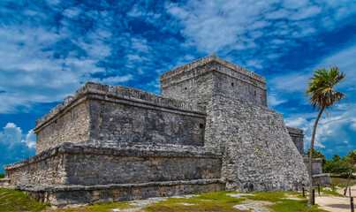 Fototapeta na wymiar Mayan Architecture 