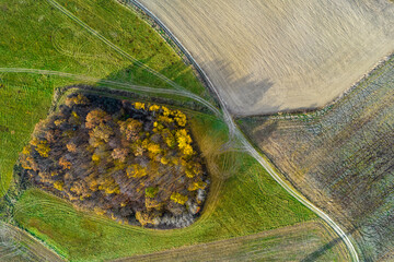 Autumn farmland. © Tomasz Warszewski
