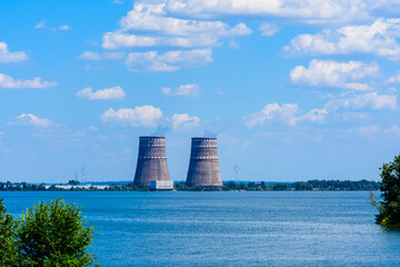 Obraz premium Cooling towers of Zaporizhzhia Nuclear Power Station near the city Enerhodar, Ukraine