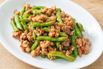 stir-fried french bean or green bean with minced pork