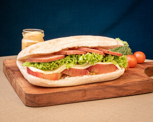 peperoni sandwich with vegetables