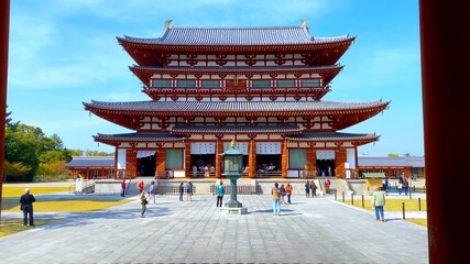 春の奈良　薬師寺　金堂
