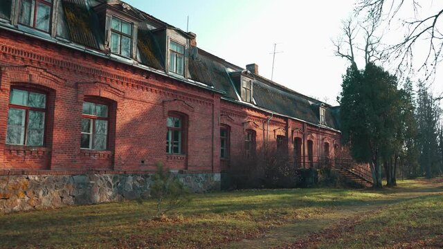 Old Red Brick House, Katvari Manor in Latvia. In the Manor Territory Is a 7 Ha Big Park With Hundred-year Old Linden. Famos Travel Destination in Latvia