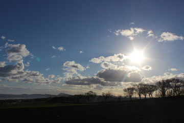 Paesaggio con nuvole