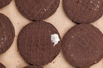 chocolate cookies with creamy cream filling